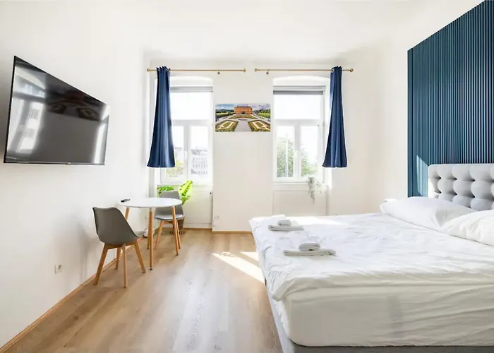 Apartment Near Schoenbrunn & Metro