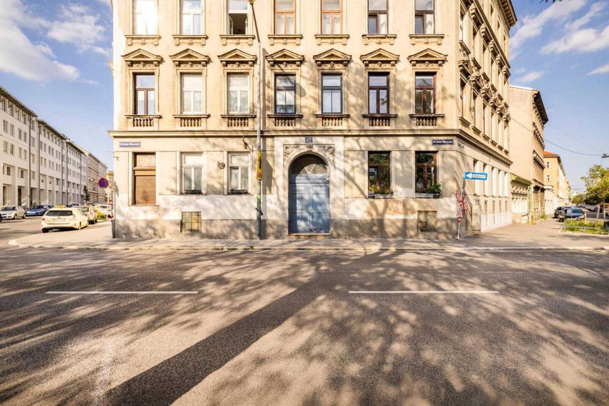 Near Schoenbrunn & Metro Appartement